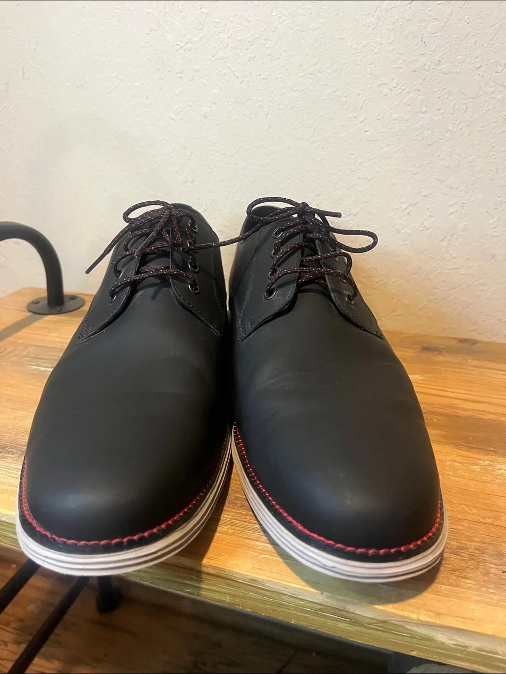 Cole Haan Original Grand Plain Toe Derby Shoes Black with Red Stitching size 13
